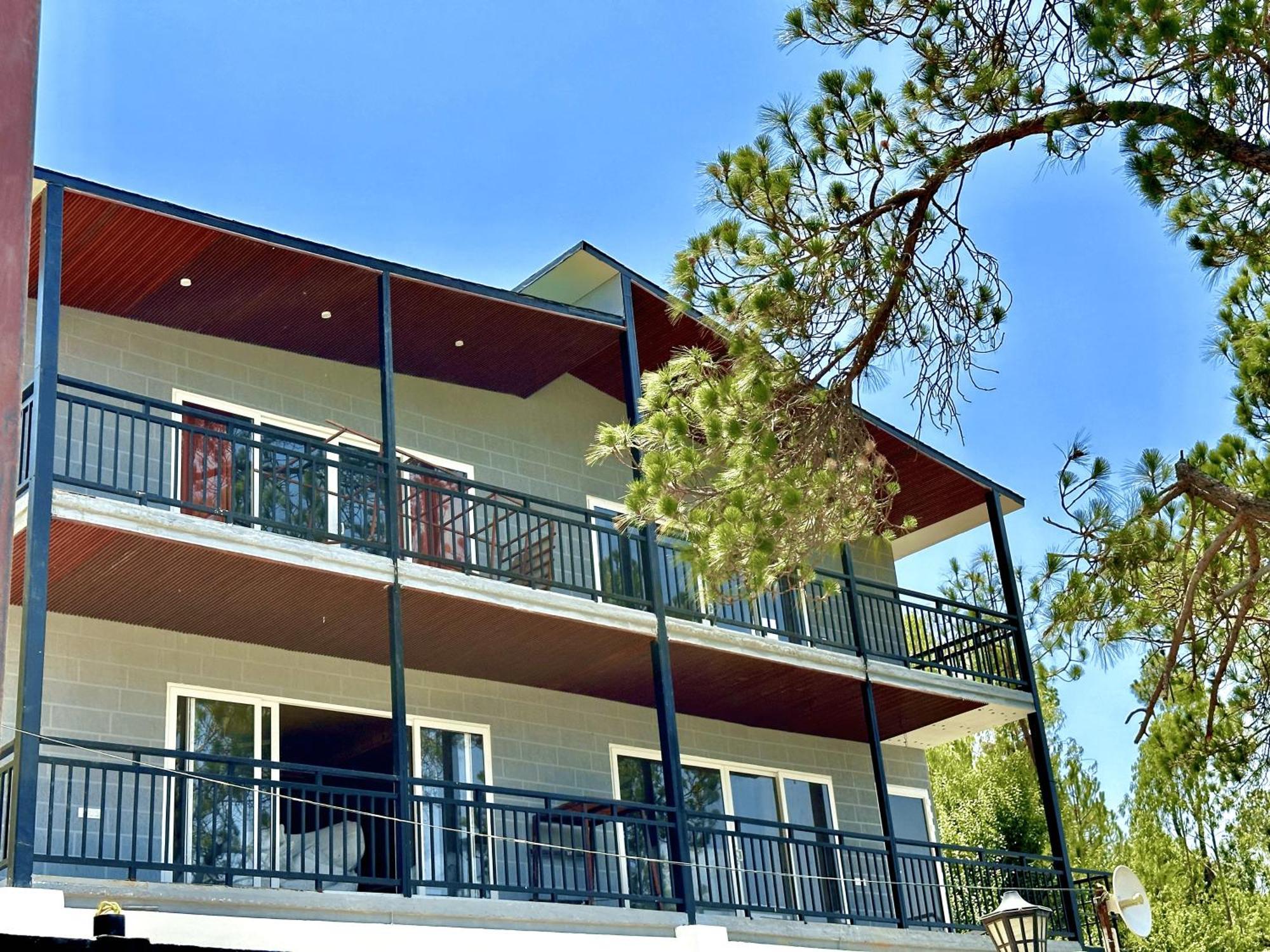 Pine Country Resort Mukteshwar Exterior foto