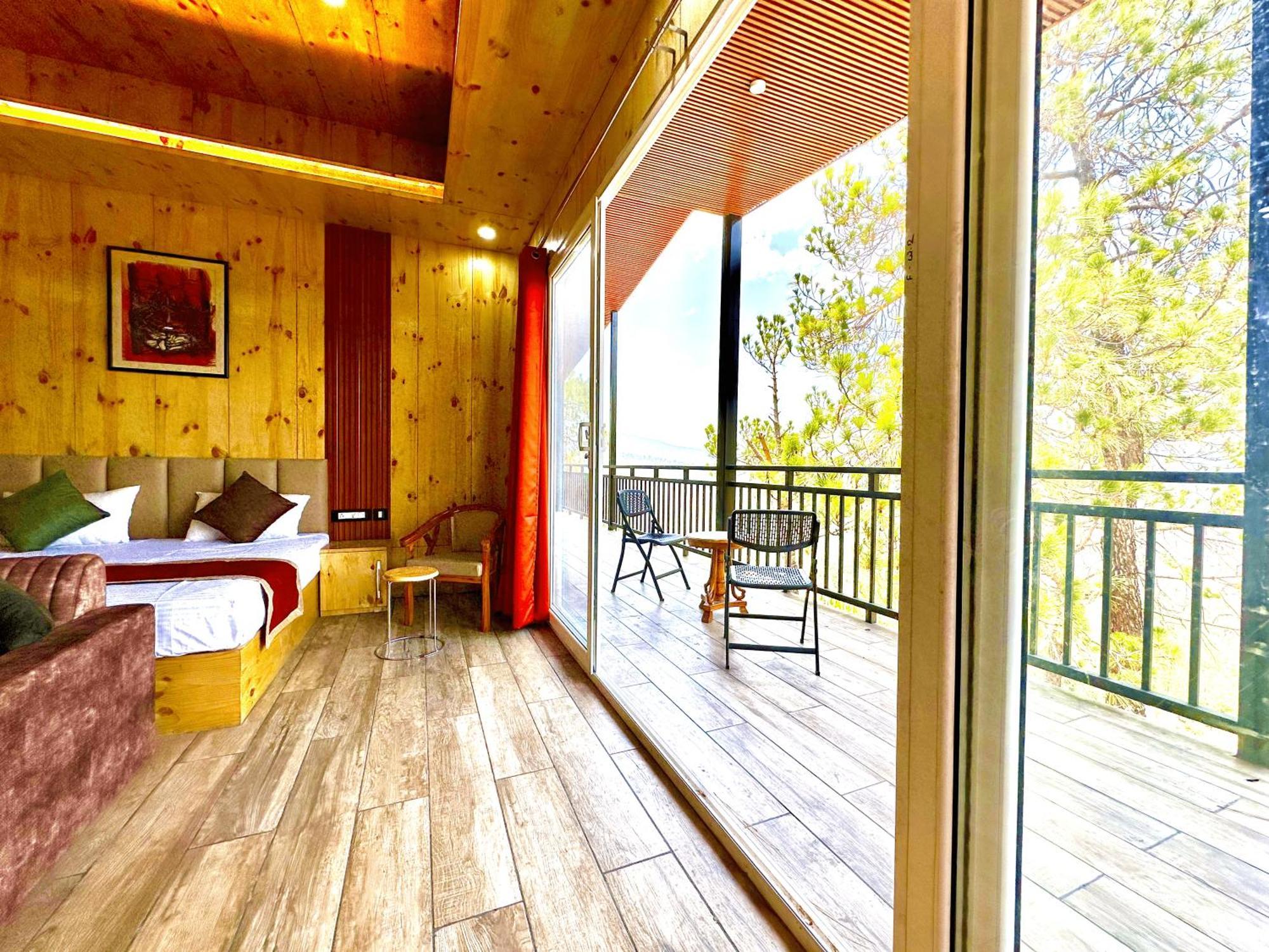 Pine Country Resort Mukteshwar Exterior foto